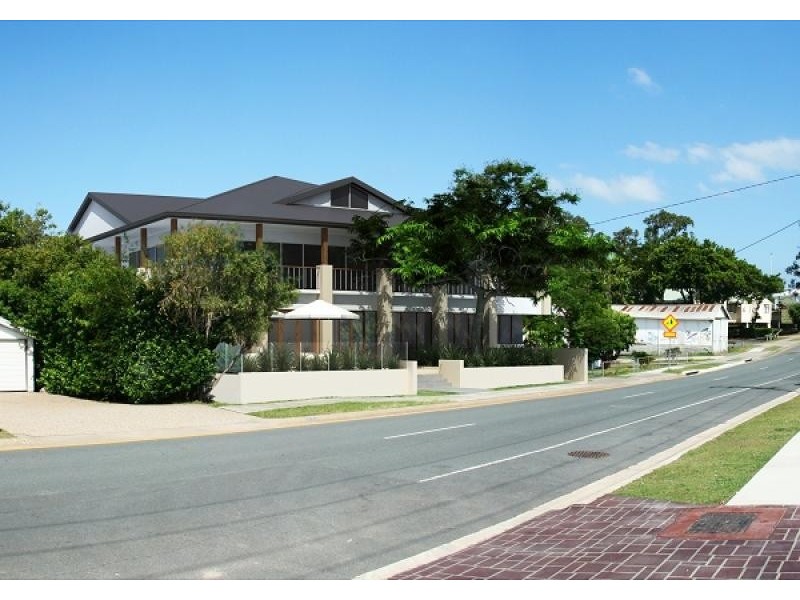 24 Robert Street, Mudgeeraba QLD 4213