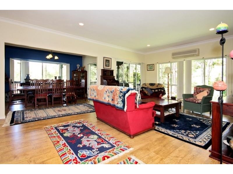 5 Glenaura Drive, Tallai QLD 4213