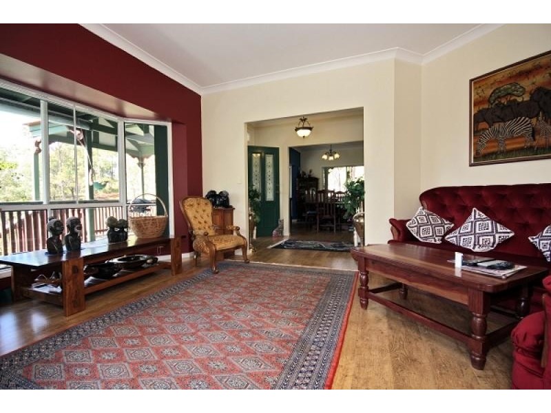5 Glenaura Drive, Tallai QLD 4213