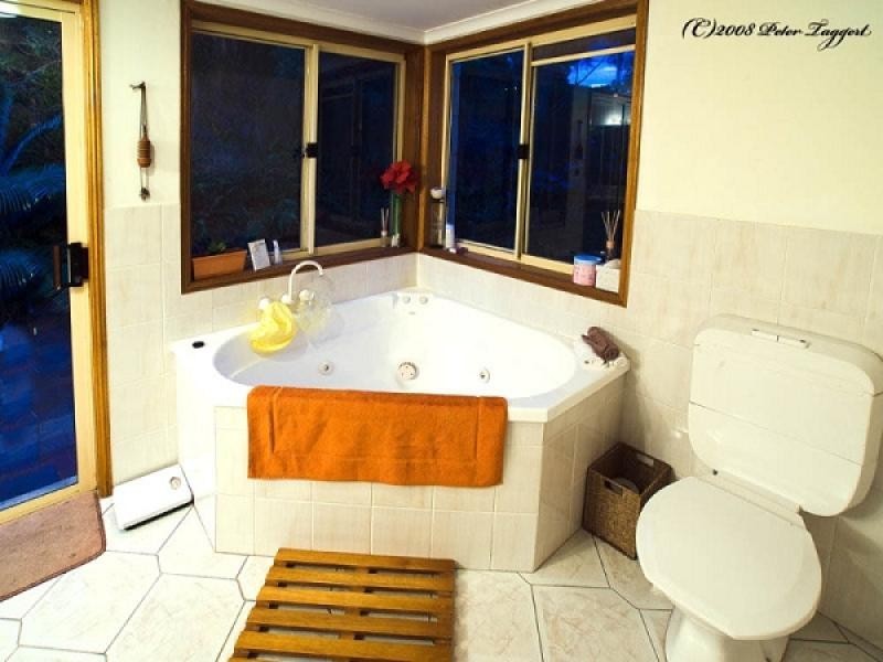 113 Chesterfield Drive, Bonogin QLD 4213