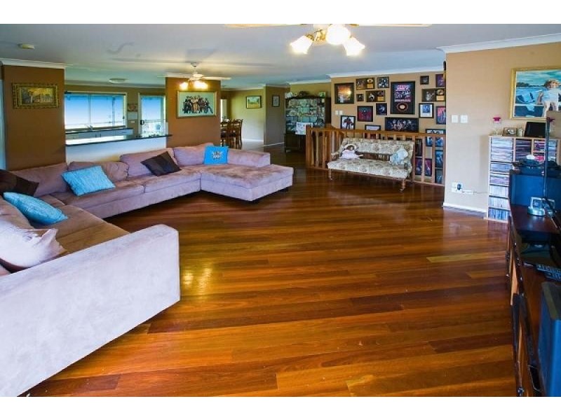 17 Altos Court, Mudgeeraba QLD 4213