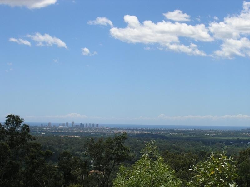 46 Coral Coast Drive, Tallai QLD 4213