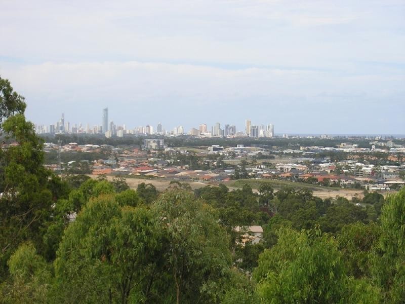 73 Bridgman Drive, Reedy Creek QLD 4227