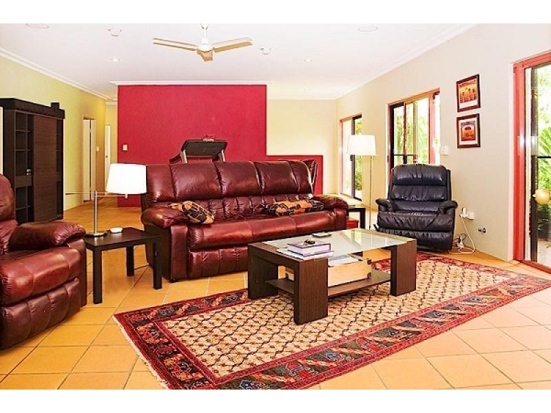 153 San Fernando Drive, Worongary QLD 4213