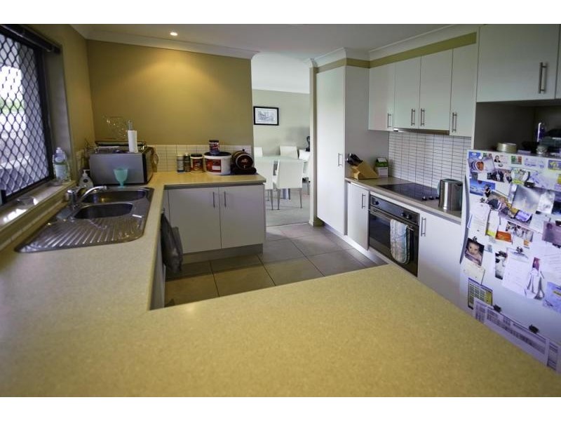 26 Antonson Crescent, Mudgeeraba QLD 4213