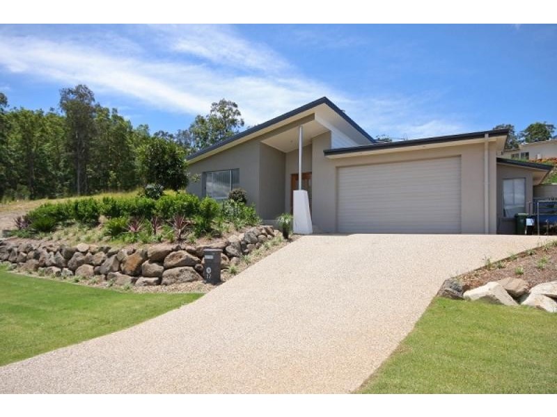 17 Caprice Street, Bonogin QLD 4213