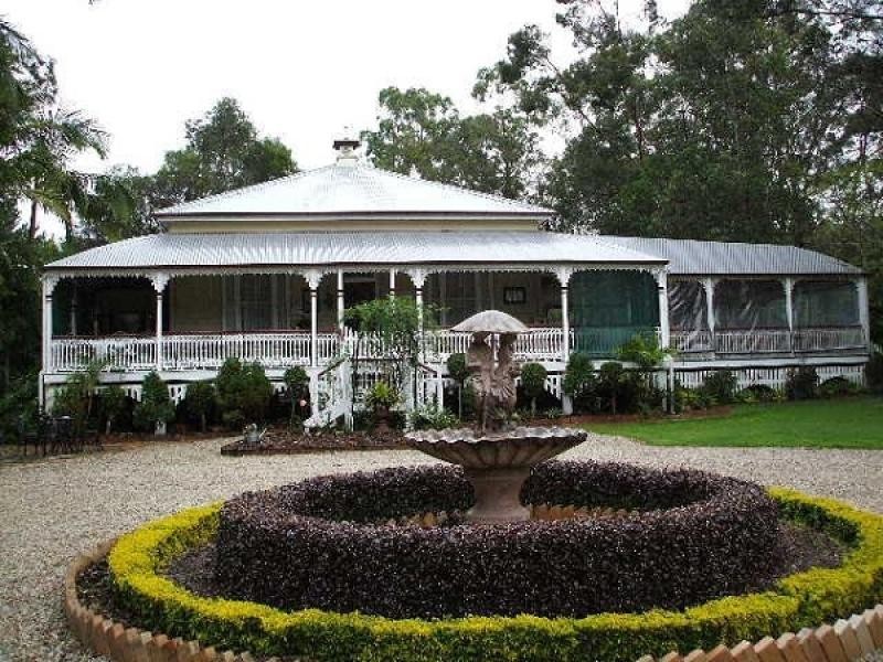 7 Johns Road, Mudgeeraba QLD 4213