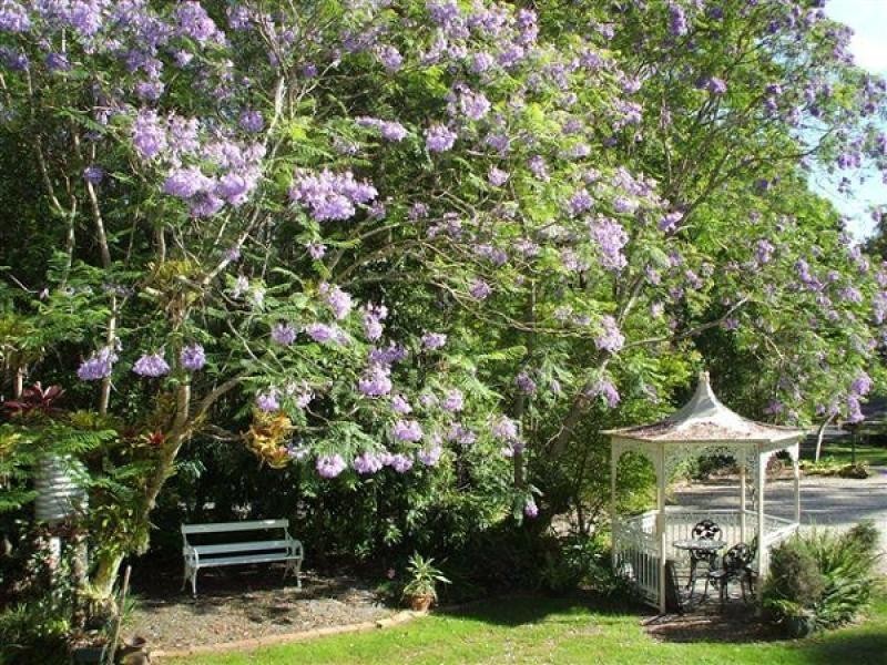 7 Johns Road, Mudgeeraba QLD 4213