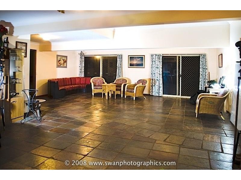 196 Tarata Rd, Guanaba QLD 4210