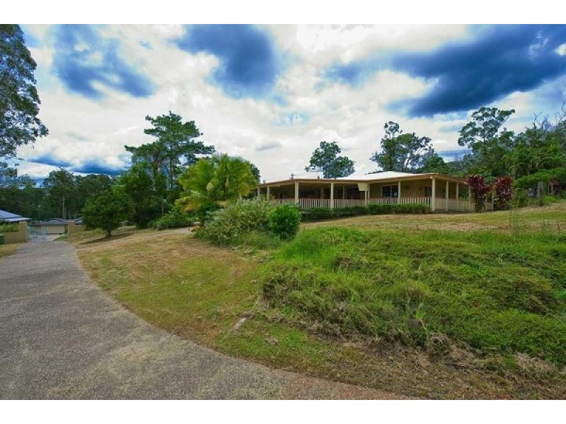 2 Venn st (Cnr Beaudesert Nerang Rd), Mount Nathan QLD 4211