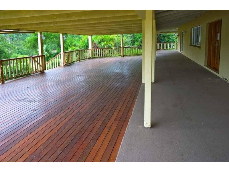 2 Venn st (Cnr Beaudesert Nerang Rd), Mount Nathan QLD 4211