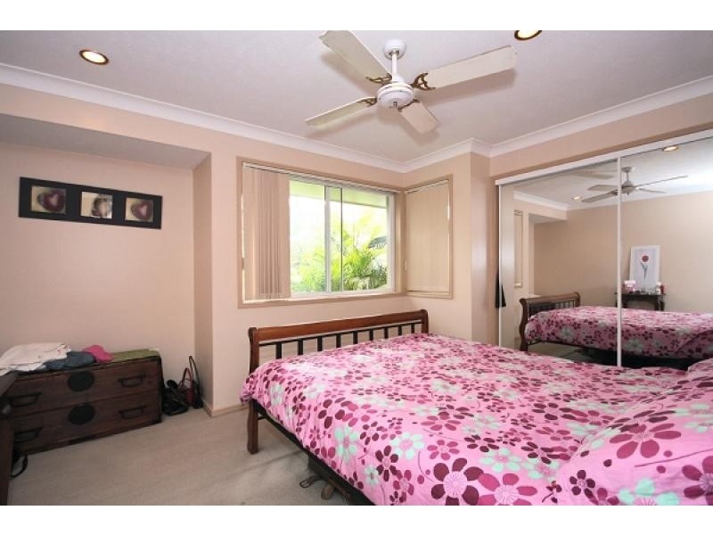 2 Mission Drive, Mudgeeraba QLD 4213