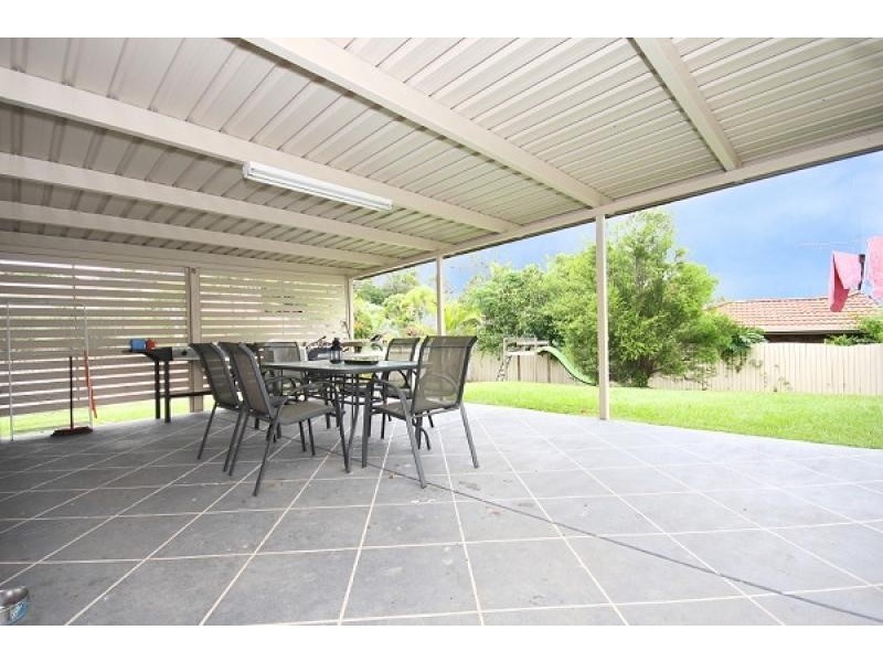 2 Mission Drive, Mudgeeraba QLD 4213