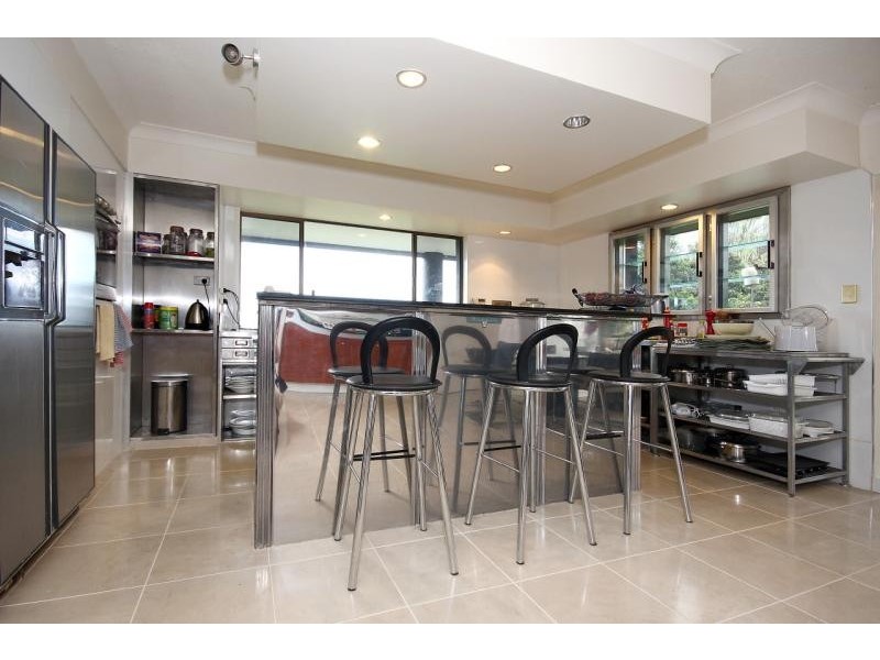 17 Grandview Tce, Tallai QLD 4213