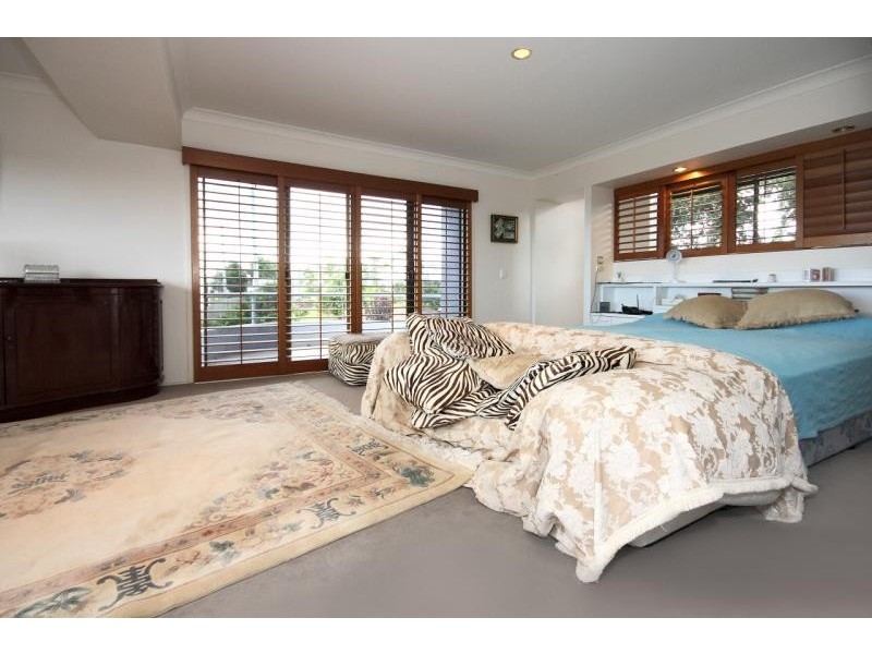 17 Grandview Tce, Tallai QLD 4213