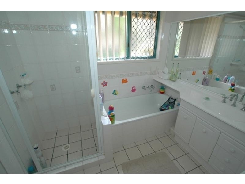 50 Sugarglider Lane, Mudgeeraba QLD 4213