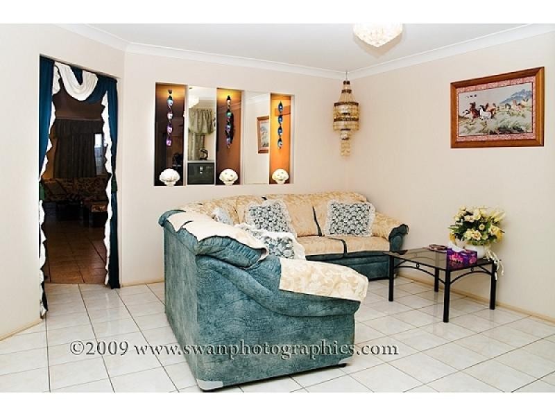 79 Kingarry Circuit, Merrimac QLD 4226
