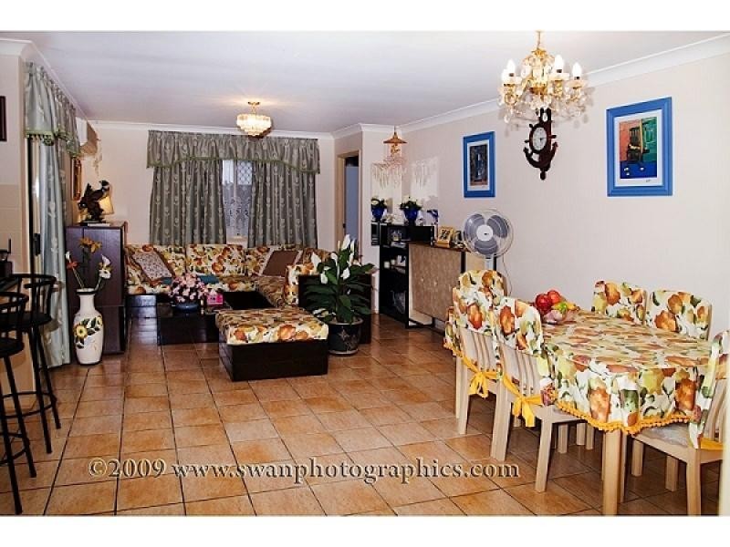 79 Kingarry Circuit, Merrimac QLD 4226