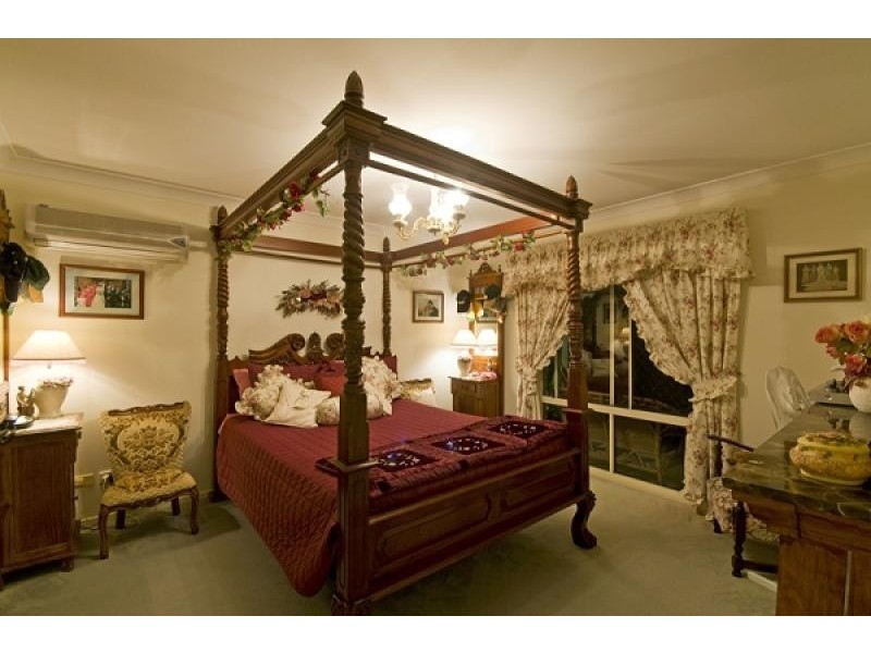 54 Gardenia Drive, Bonogin QLD 4213