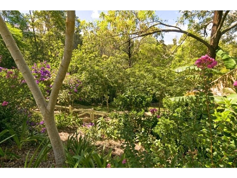 54 Gardenia Drive, Bonogin QLD 4213