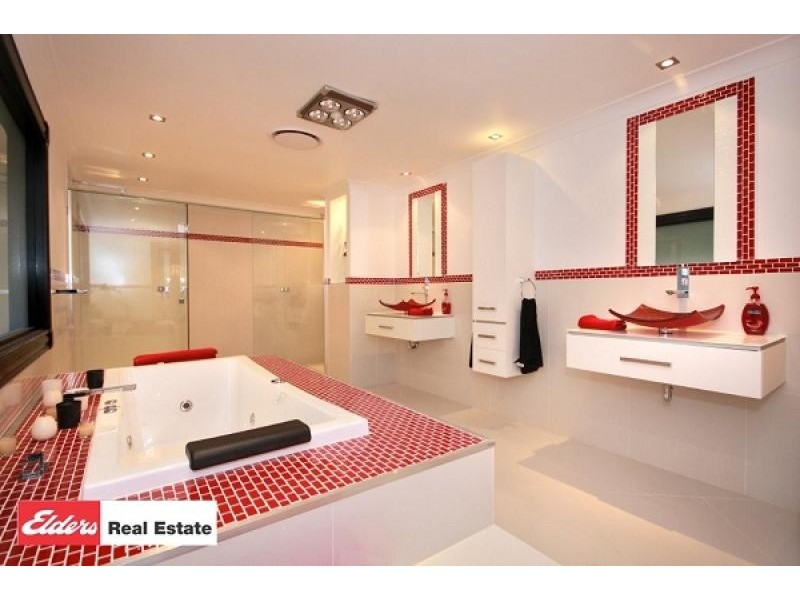 50 Swanson Place, Mudgeeraba QLD 4213