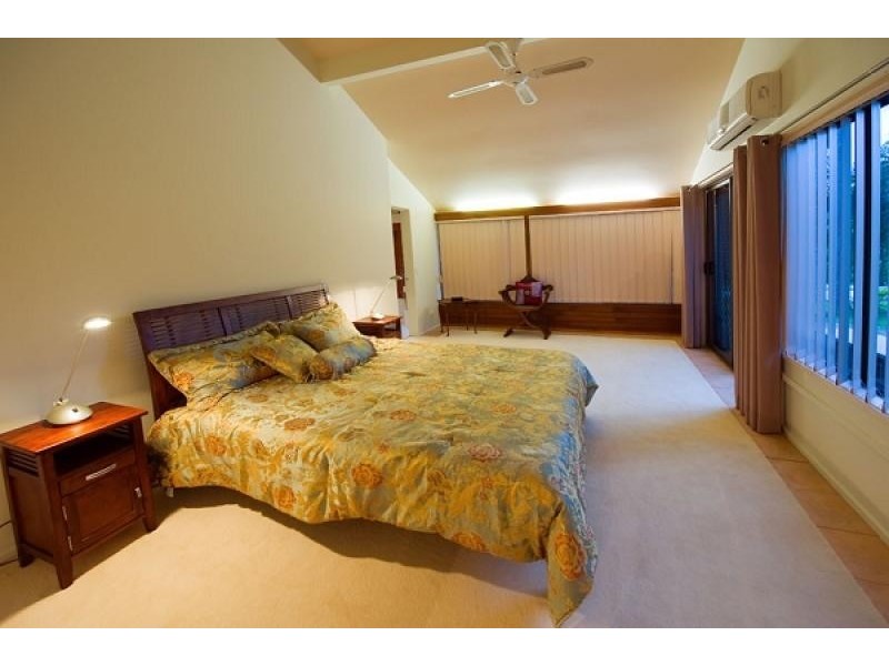 1 Baileys Road, Tallai QLD 4213