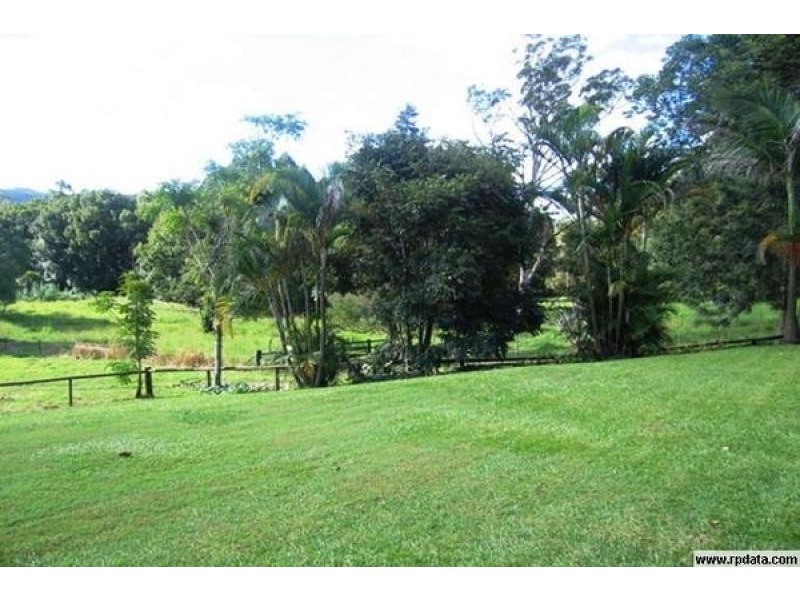42 Whittings Road, Guanaba QLD 4210
