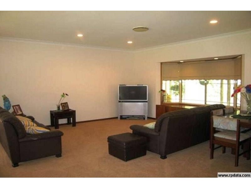 42 Whittings Road, Guanaba QLD 4210