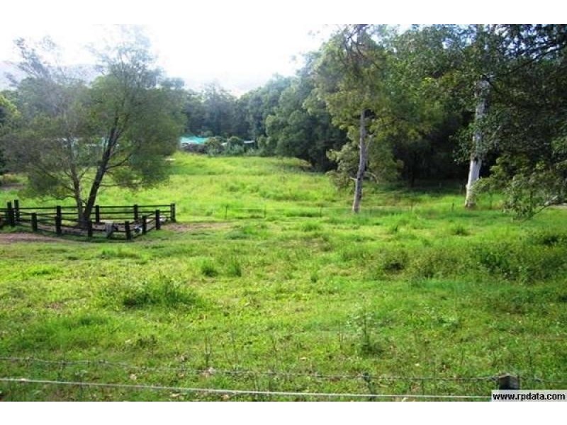 42 Whittings Road, Guanaba QLD 4210