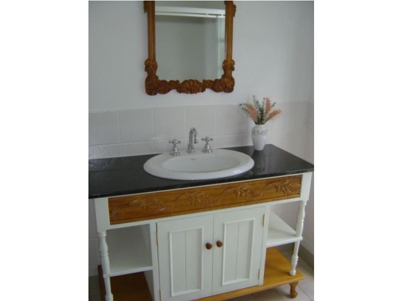 42 Lynwood Drive, Guanaba QLD 4210