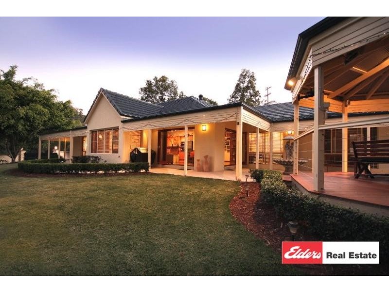 9 Glenrowan Drive, Tallai QLD 4213