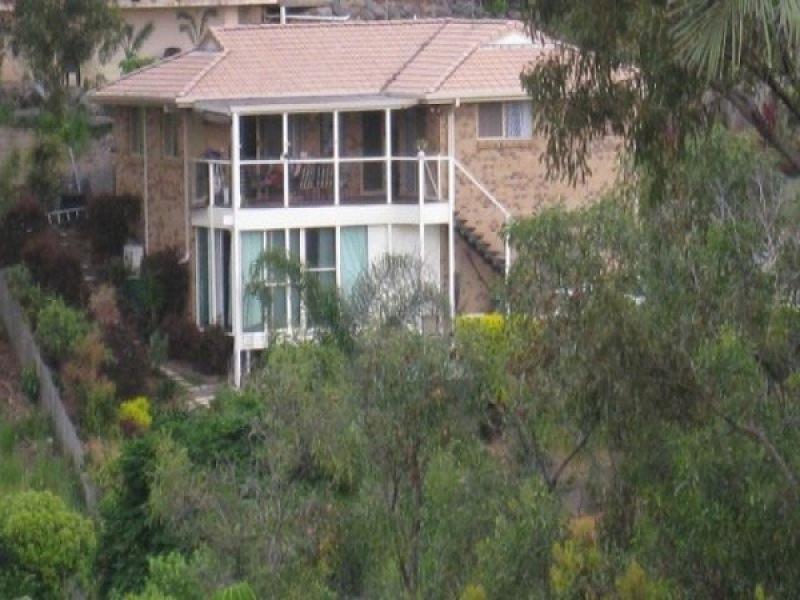 16 Lochinvar Court, Highland Park QLD 4211