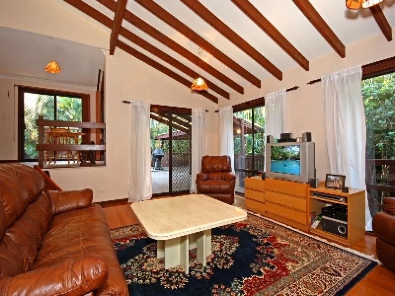 20 Thomas Duncan Ct, Worongary QLD 4213