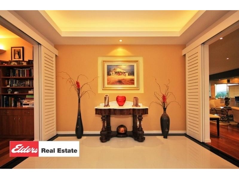 18 Grandview Terrace, Tallai QLD 4213