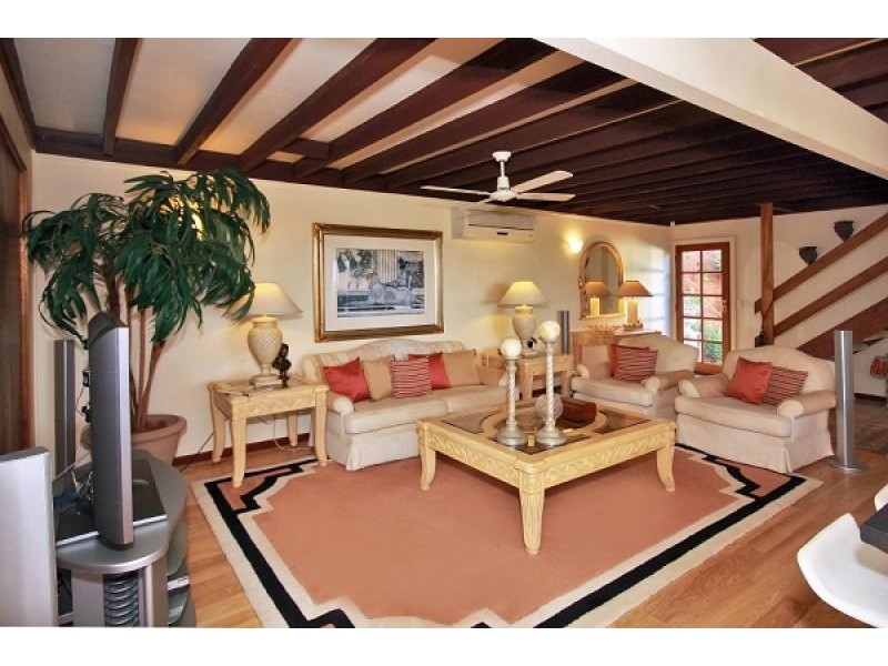 13 Earle Court, Tallai QLD 4213