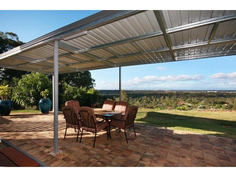 13 Earle Court, Tallai QLD 4213