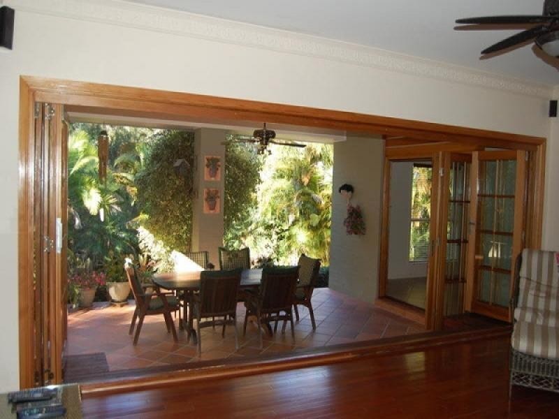 72 Lydford Close, Bonogin QLD 4213