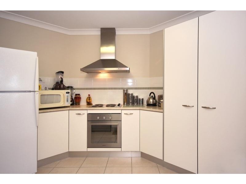 10 Glenny St, Mudgeeraba QLD 4213