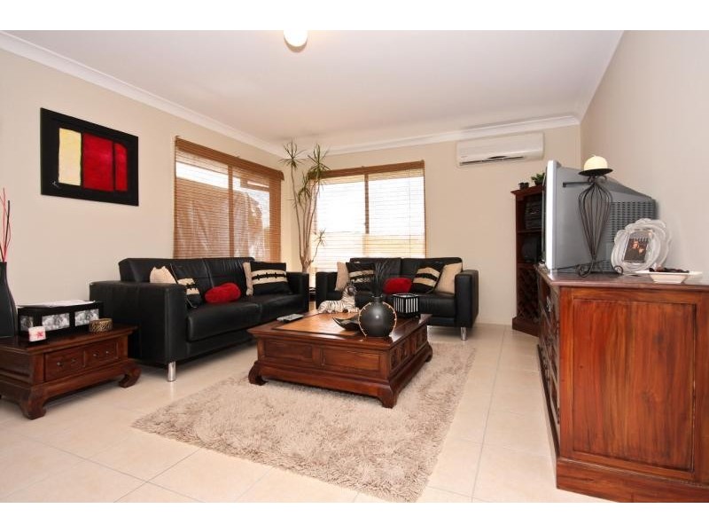 10 Glenny St, Mudgeeraba QLD 4213
