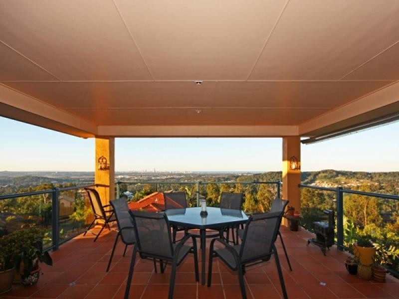 124 Strawberry Rd, Bonogin QLD 4213