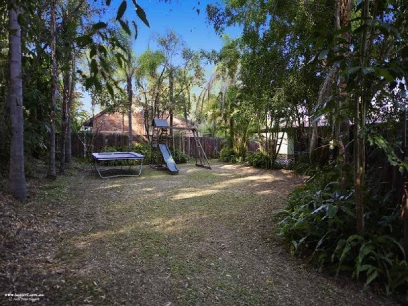 18 Constellation Crescent, Mudgeeraba QLD 4213