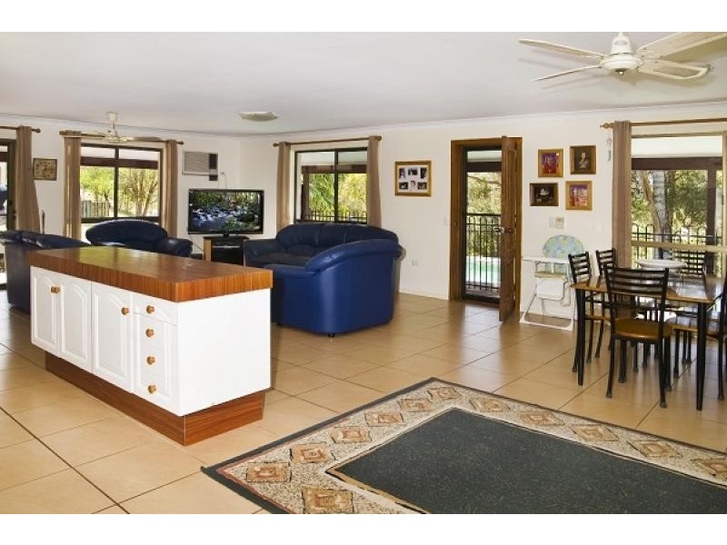 121 Tarata Road, Guanaba QLD 4210