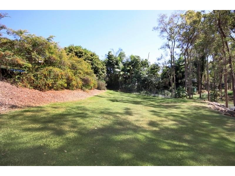 38 Walker Drive, Worongary QLD 4213