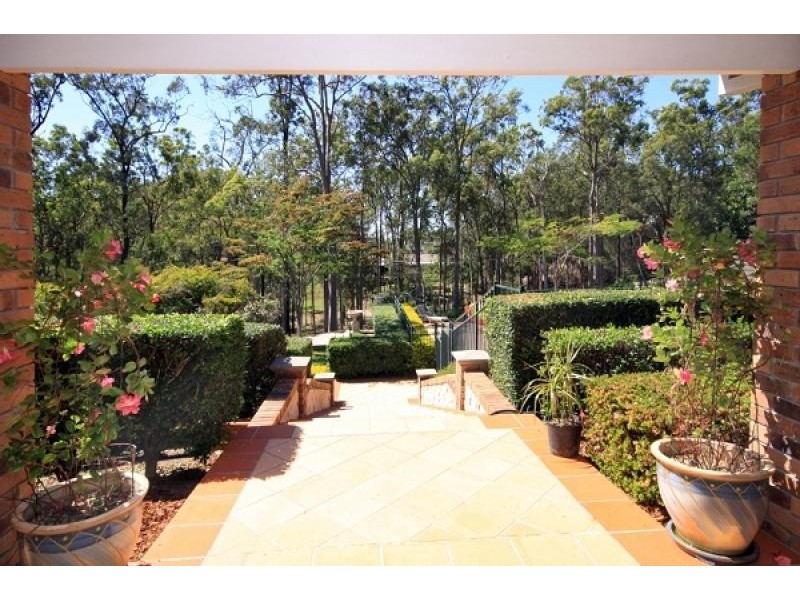 38 Walker Drive, Worongary QLD 4213