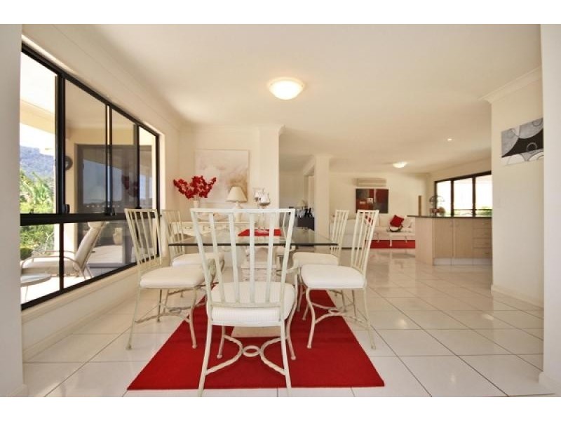 50 Gardenia Drive, Bonogin QLD 4213