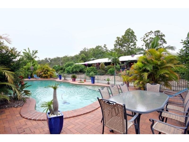 11 Tulipwood Dr, Bonogin QLD 4213