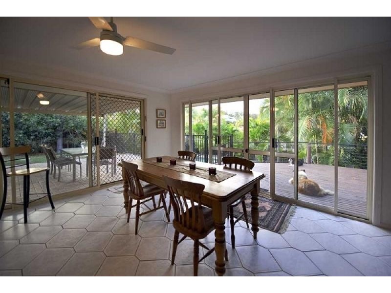 128 Wallandra Road, Tallai QLD 4213