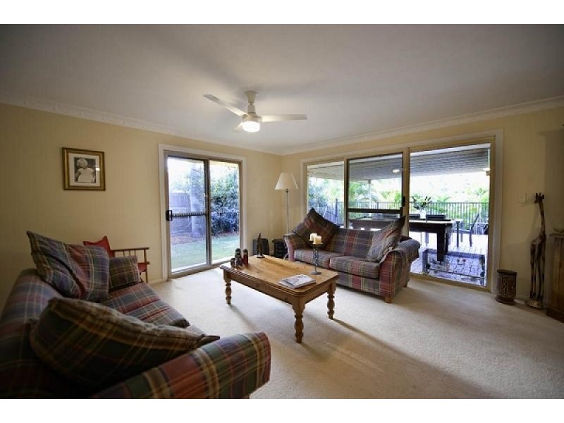 128 Wallandra Road, Tallai QLD 4213