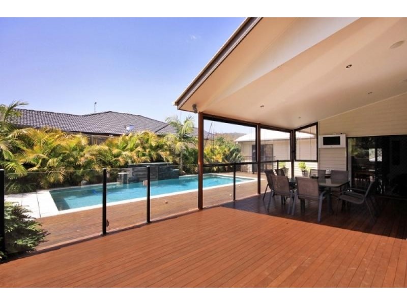 24 Boogaerdt Rise, Bonogin QLD 4213