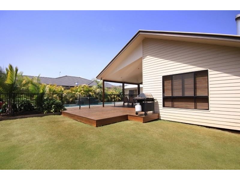 24 Boogaerdt Rise, Bonogin QLD 4213